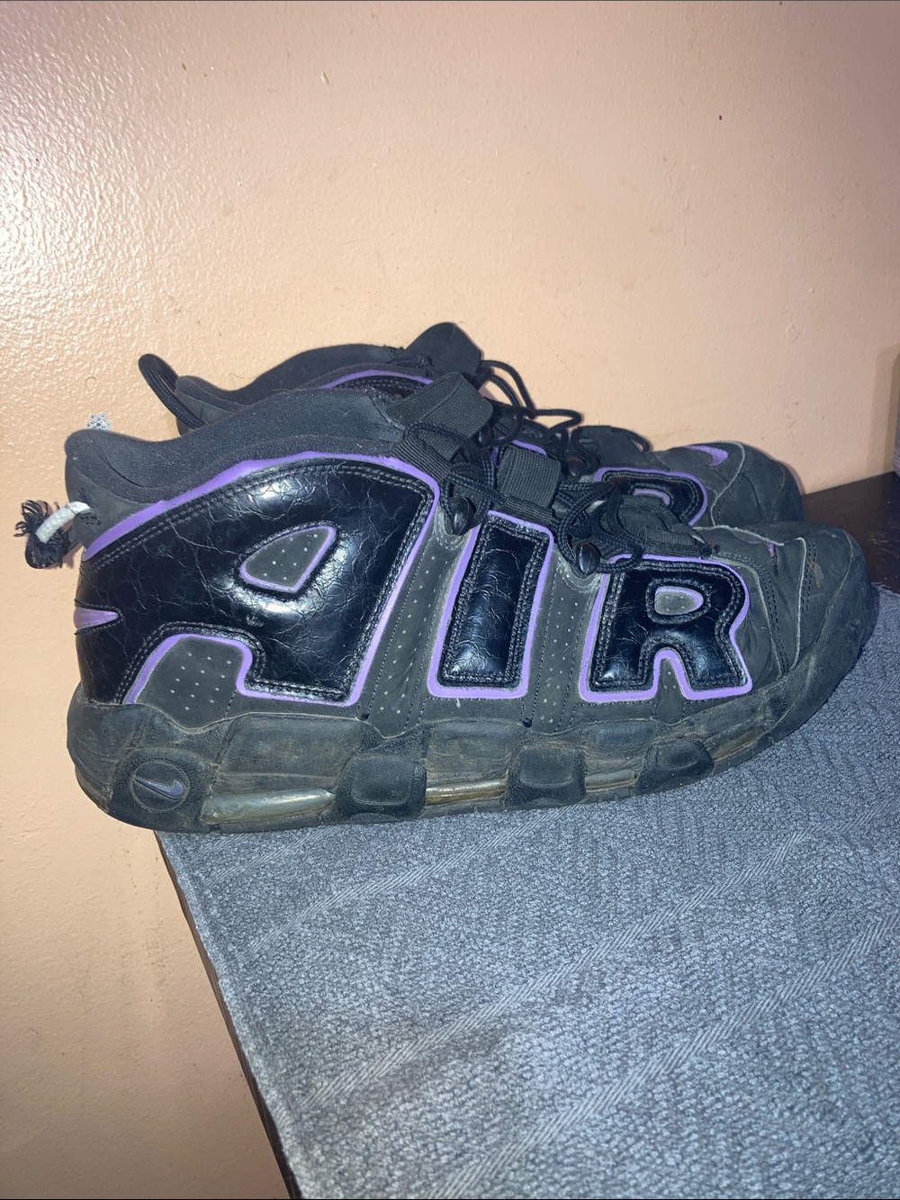 Nike AIR More uptempo 96 Black action grape Shoes